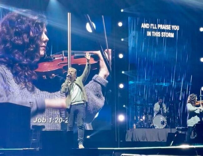 I Will Praise You in the Storm